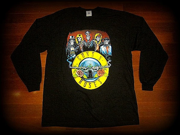 GUNS N' ROSES - Logo / Band Skeletons - Vintage - Two Sided Printed Long Sleeve